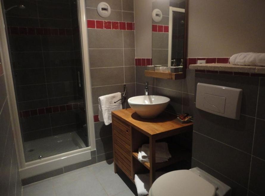 L'Hotellerie Kouros Cuers Pokój zdjęcie